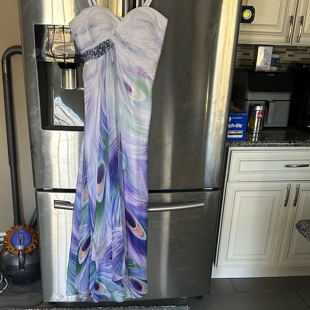Elegant Strapless Peacock Print Gown